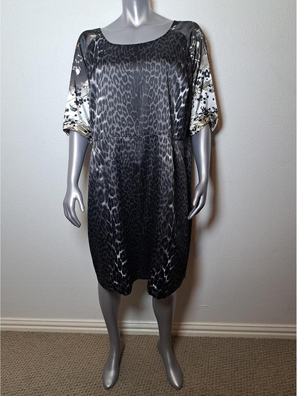 Tahari Women's Dolman Sleeve Printed Leopard Dress 20